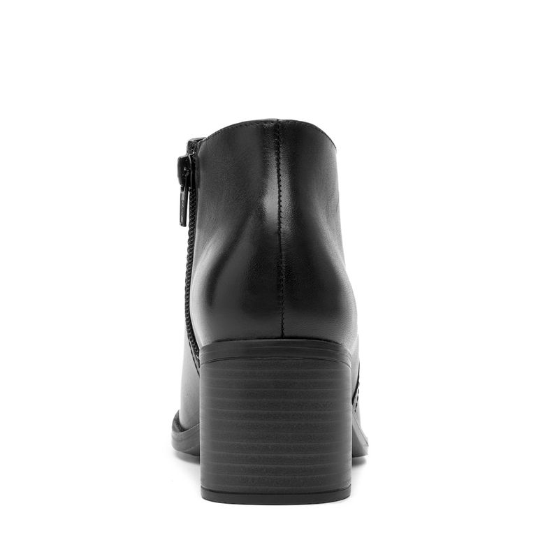 109219NEGRO260-5.jpg