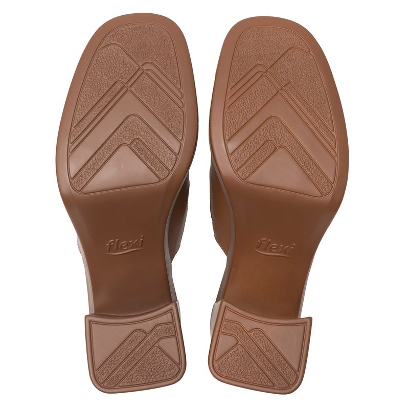 127601TAN_7