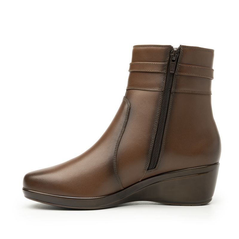 p-45221TAN-4
