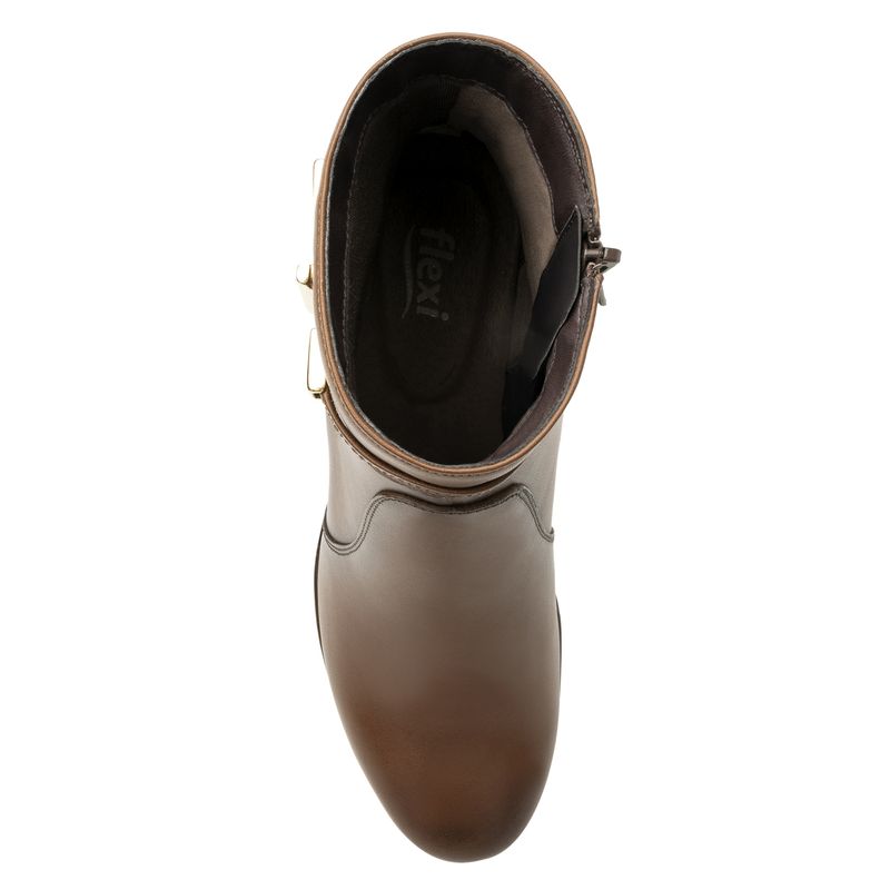 p-45221TAN-7