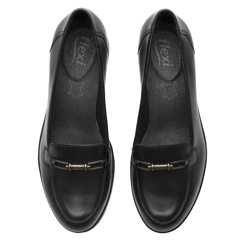 p-130402NEGRO-6